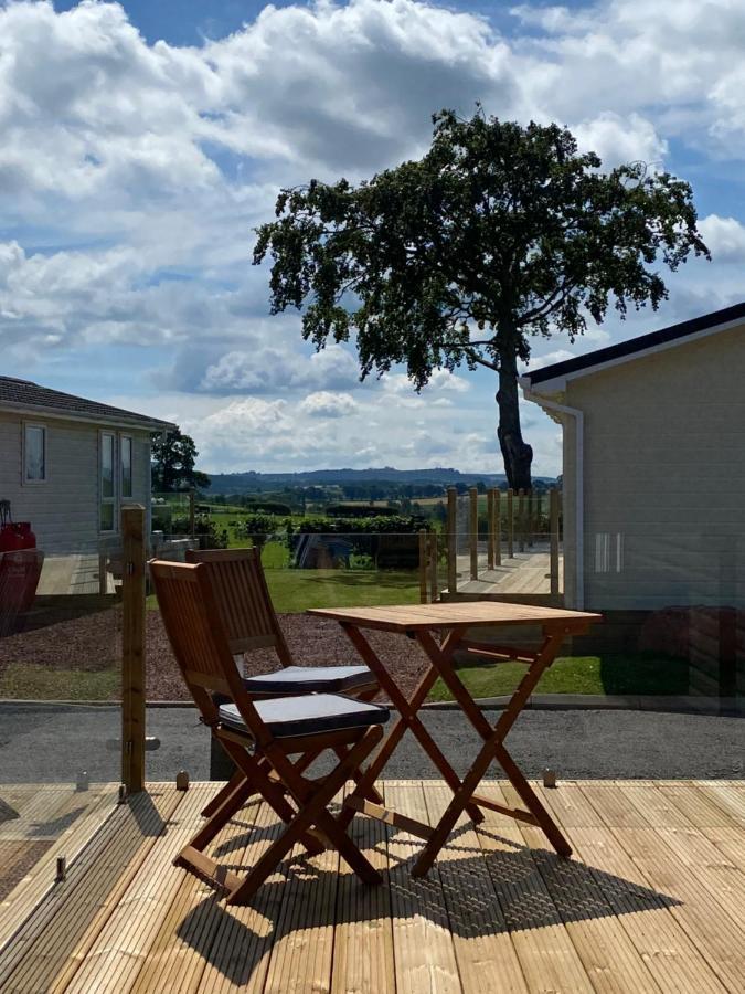 פנרית' Serenity Holiday Home Not For Use By Contractors מראה חיצוני תמונה